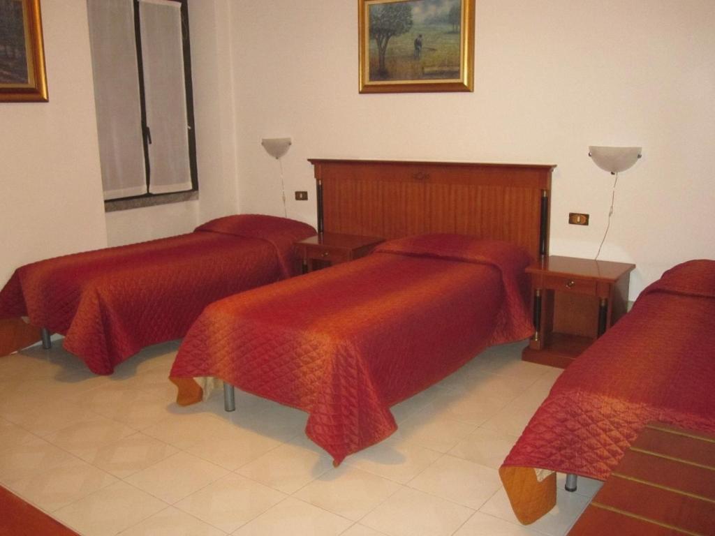 Hotel Vecchio Convento Bareggio Zimmer foto